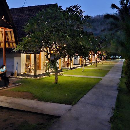The Tinsi Hotel Toyapakeh Kültér fotó
