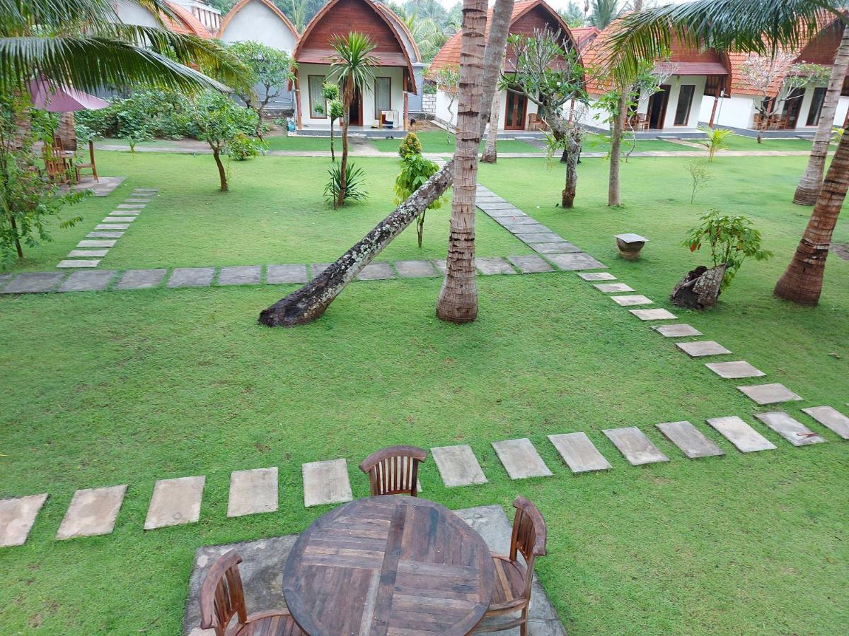 The Tinsi Hotel Toyapakeh Kültér fotó